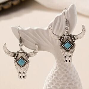 Turquoise Diamond Style Bullhead Skull Horns Silver Western Earrings Valentines